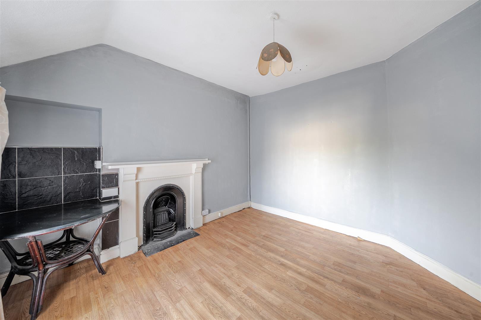 Carmarthen Road, Gendros, Swansea, SA5 8JH